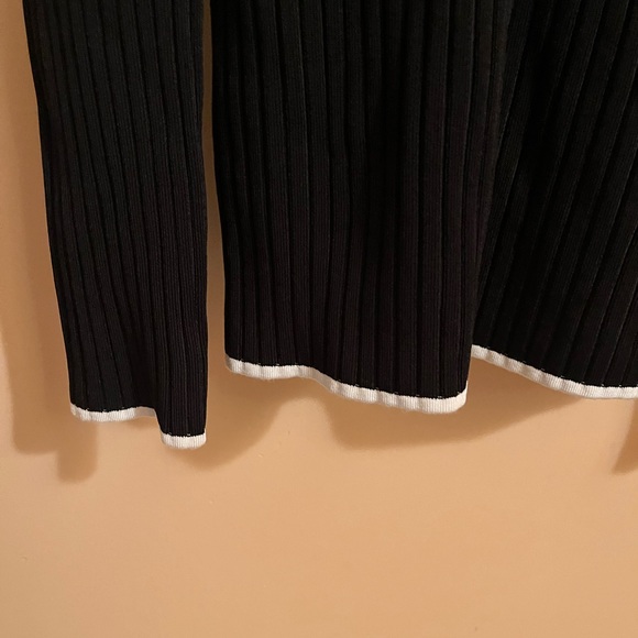 Reiss Olins Tipped Turtleneck Sweater in Black - Picture 7 of 8